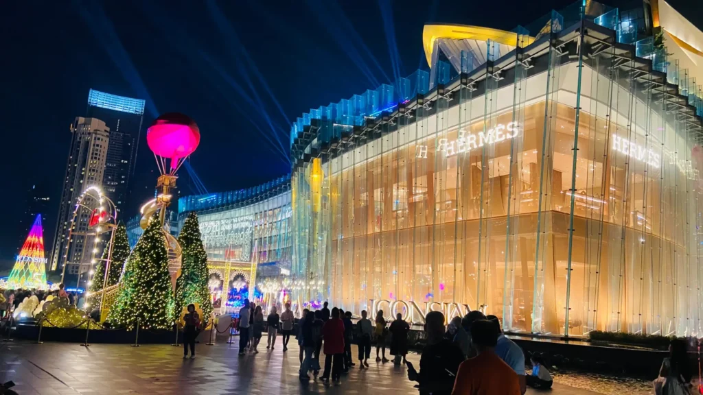 5 Must Visit Places In Bangkok For US Travelers